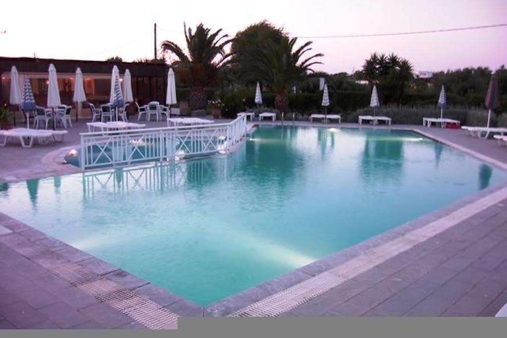 Alkmini Hotel Theológos Exteriér fotografie